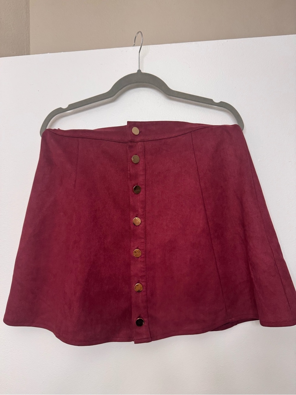 <Fuinloth> Wine Button-Front Faux Suede Skater Skirt